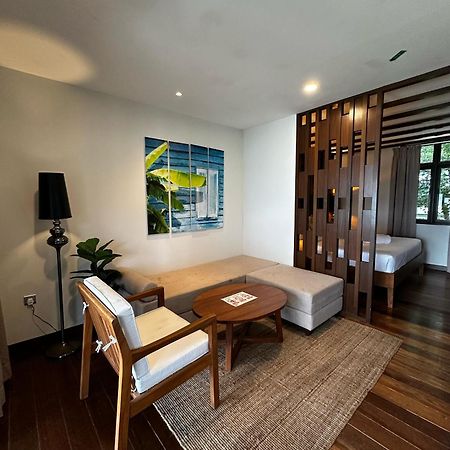 Beach Resort - Arwana Perhentian Besar Kampung Kuala Besut Exteriör bild